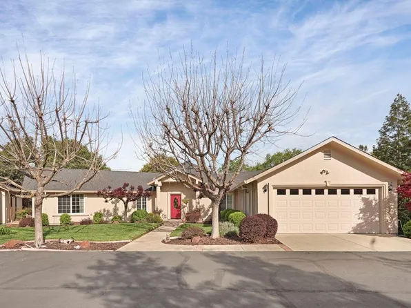 7007 Hackett Ct, Valley Springs, CA 95252