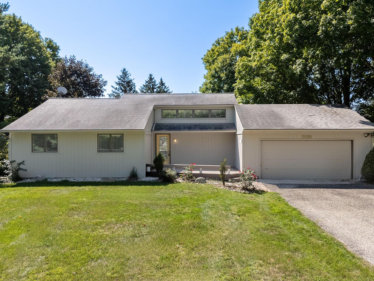 5980 Rs Ave E, Scotts, MI 49088 | Zillow