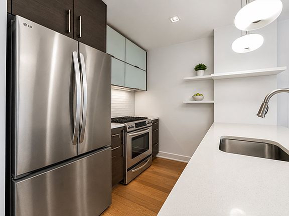 2nd image of 2145 44th Dr APT 3B