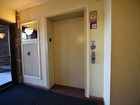 5th image of 10740 S Washington St APT 306