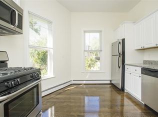 13 Seckel St #1, Cambridge, MA 02141