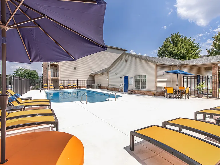 Marion Park Apartments Pool