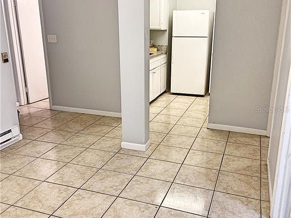 4th image of 630 1/2 W Rich Ave
