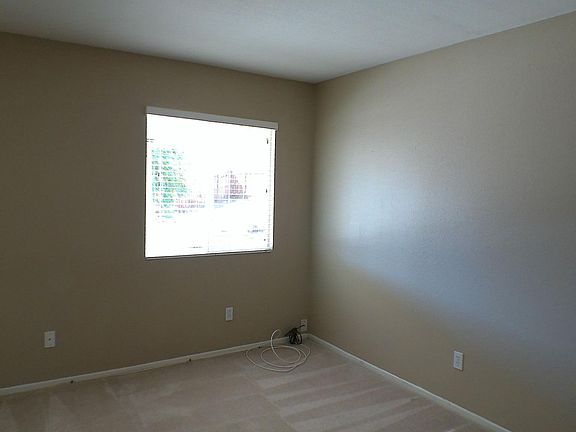 5th image of 71517 Sunnyvale Dr