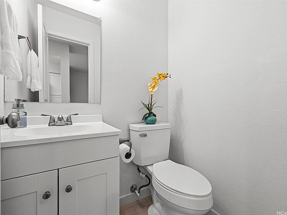 4th image of 91-624 Kilaha St APT 14