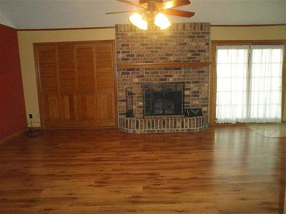 2nd image of 7712 Barryknoll Ln