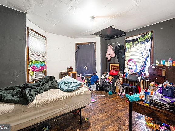 3rd image of 5224 Spruce St