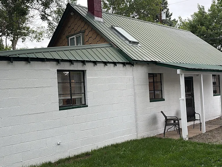 1034 Gay St #B — Photo 6