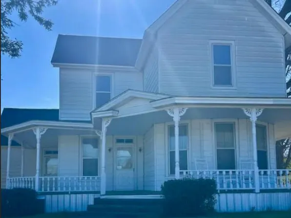 414 N Center Street, Mount Olive, NC 28365