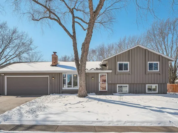 14107 Dominica Ave, Apple Valley, MN 55124