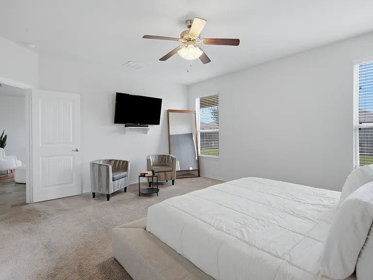 313 Sky Meadow Ln — Photo 17