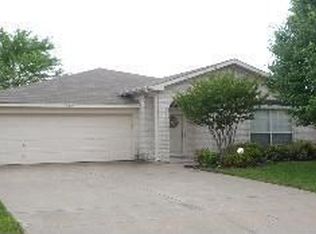 5909 Stone Meadow Ln, Fort Worth, TX 76179