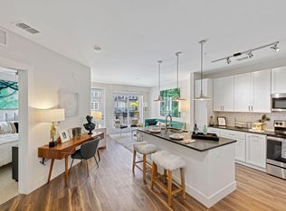 733 Main Ln #8E4279FD3, Orlando, FL 32801