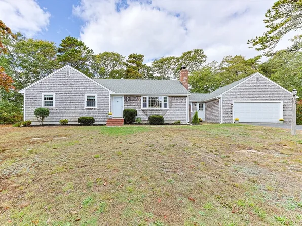 50 Hillside Rd, Harwich, MA 02645
