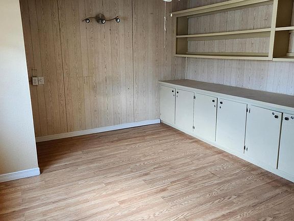 3rd image of 3031 Louisville Ave #B