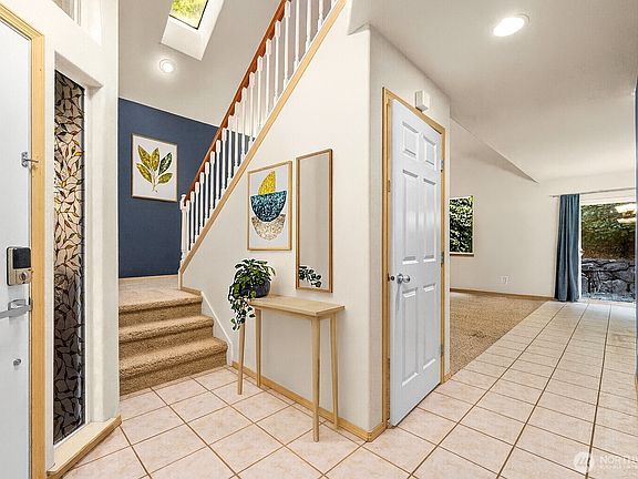 3rd image of 19001 Eastwood Avenue E