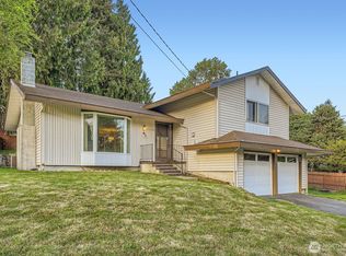 23238 21st Ave S, Seattle, WA