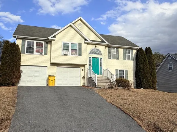 72 Lusitano Ln, Martinsburg, WV 25405