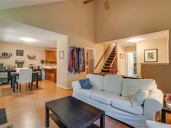 5th image of 1731 Celia Cres