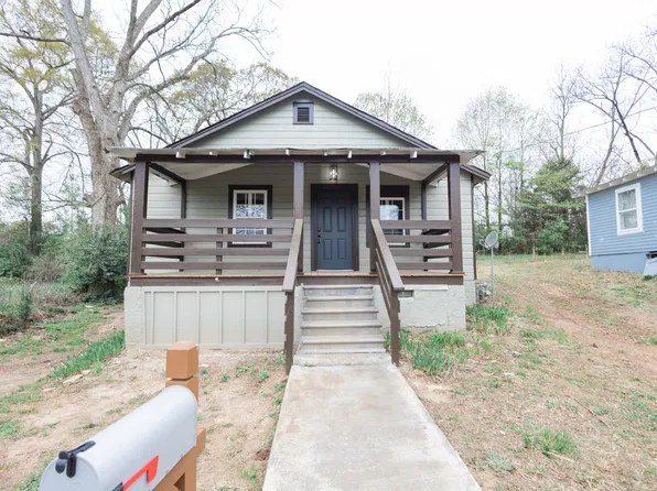 816 Williams St, Griffin, GA 30223