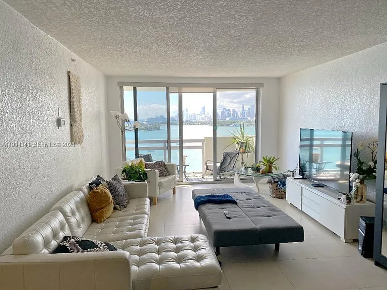 1500 Bay Rd #1222S — Photo 4