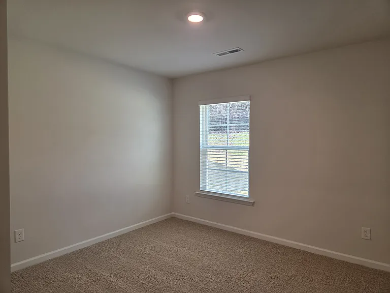 170 Chessie Rd — Photo 13