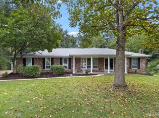 11070 Easy St, Saint Ann, MO 63074