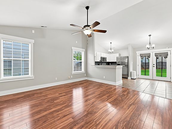 4th image of 5519 Mount Mansfield Rd