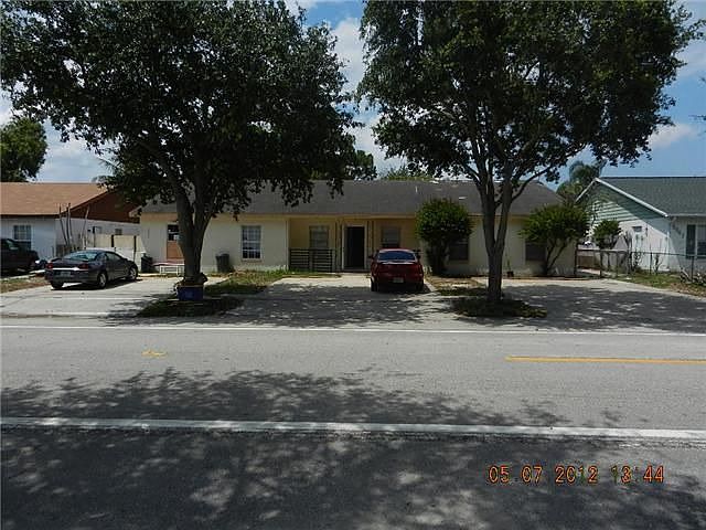 1st image of 5853 S 37th Ct