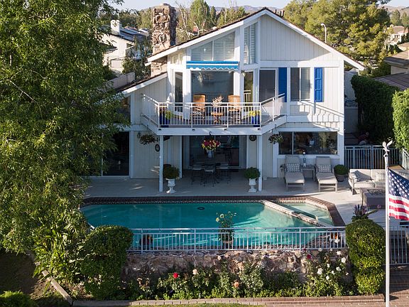 4th image of 2470 Oakshore Dr