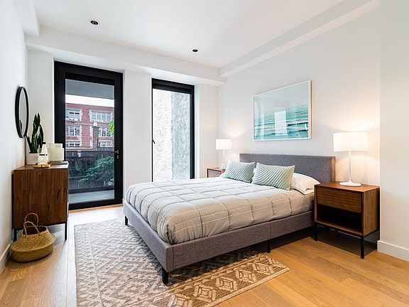 5th image of 442 E 13th St #4F