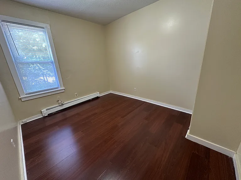 59 Derby Ave #2LL — Photo 4