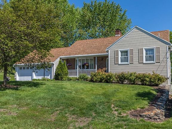 2nd image of 77 Hardy Dr