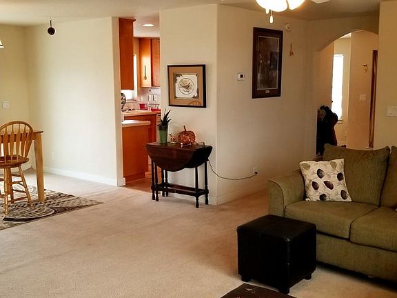 5th image of 355 N River Rock Dr