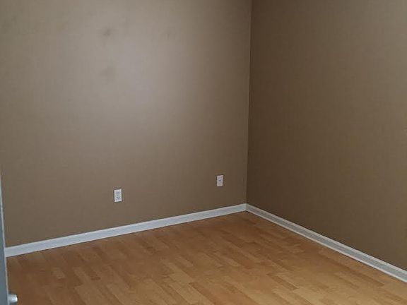 5th image of 3147 Wandering Oaks Dr