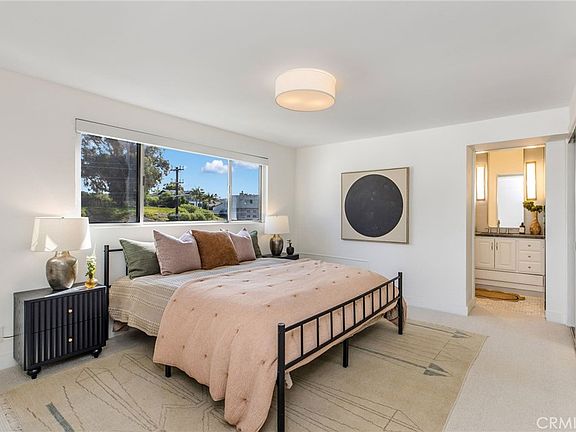 5th image of 8204 Calabar Ave