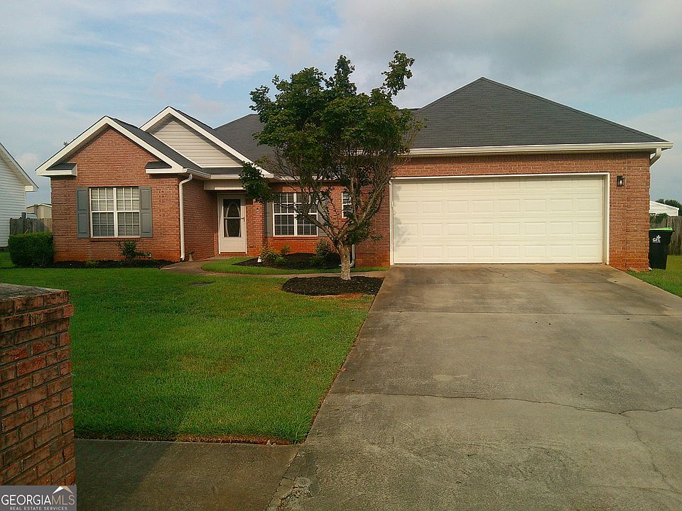 1st image of 709 Sark Dr
