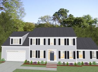 33 Clapp Rd, Rochester, MA 02770