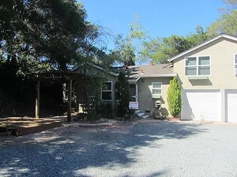 1st image of 3 Bayview Ct