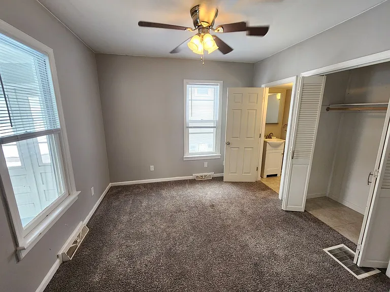 2809 Main St — Photo 5
