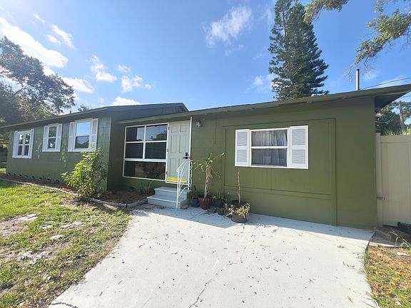 5th image of 2001 53rd St S #1