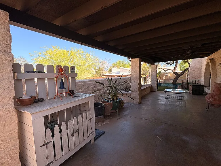 2371 W Calle Retana — Photo 22