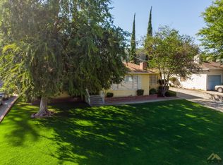 1766 Camino Sierra, Bakersfield, CA