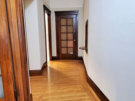 3rd image of 45 Lincoln Way #5