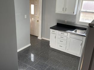 861 Snelling Ave N APT 2, Saint Paul, MN 55104