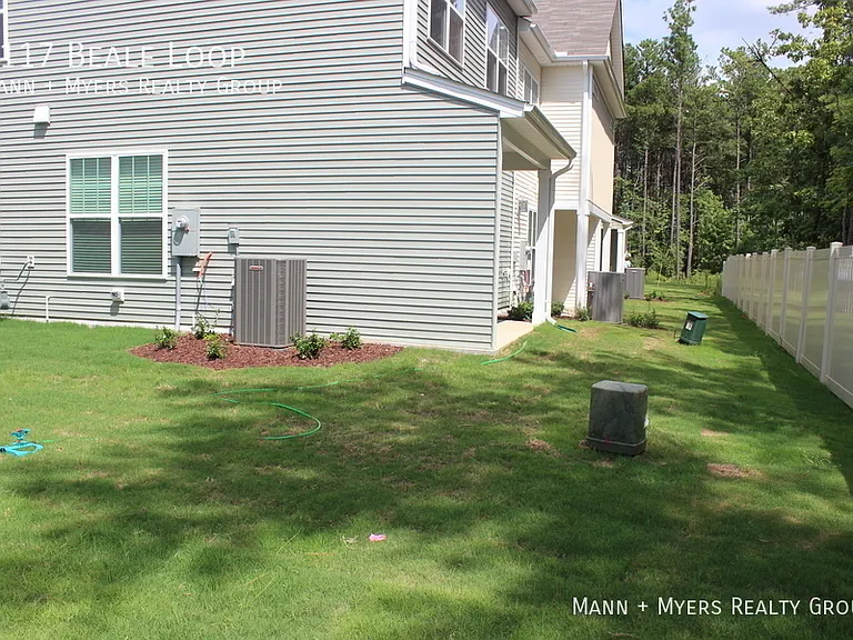 6117 Beale Loop — Photo 15
