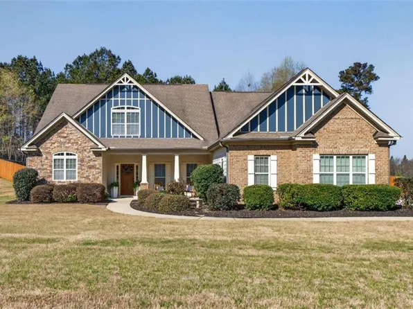 137 Caraway Rd, Locust Grove, GA 30248