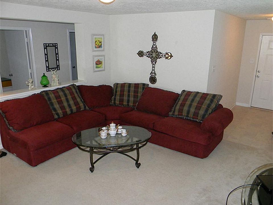 Large Family room with lots of room for entertaining.