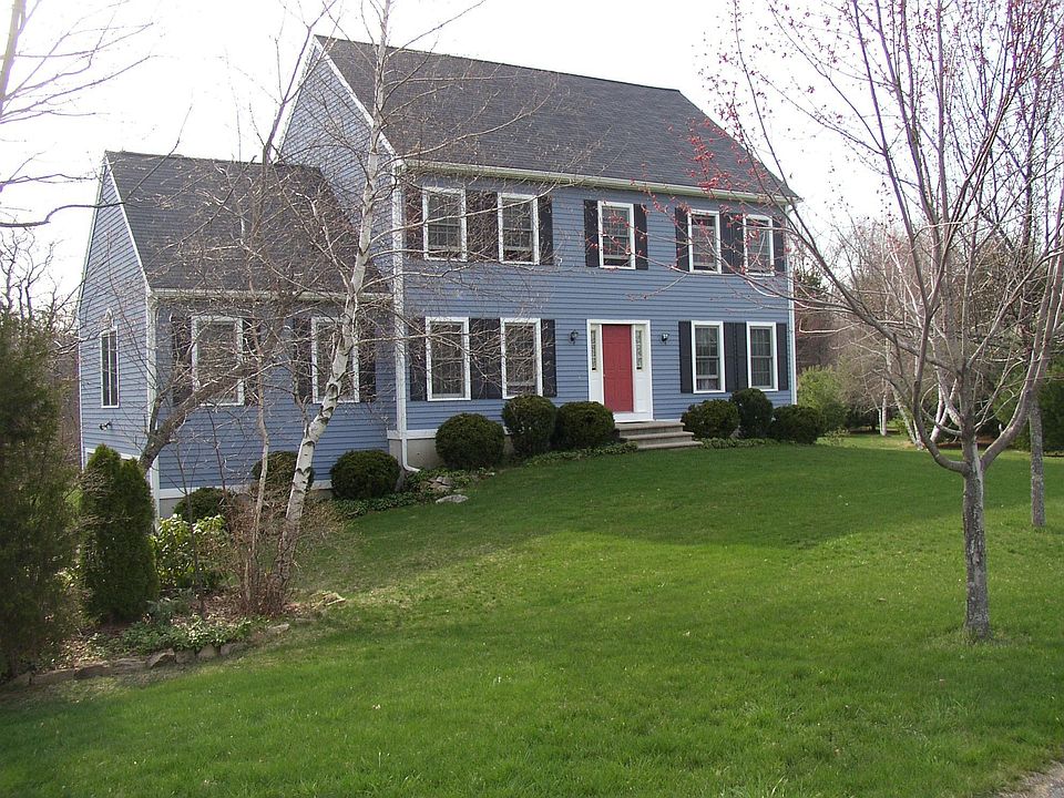 "Seller has until 6/15 to sell, or won’t be able to move.  $499,999          