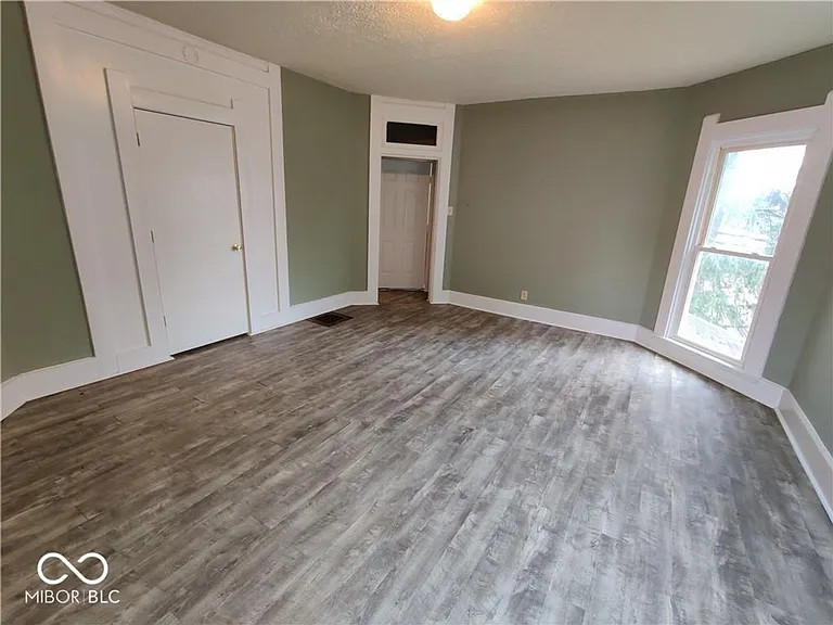 17-3 E Mechanic St — Photo 11
